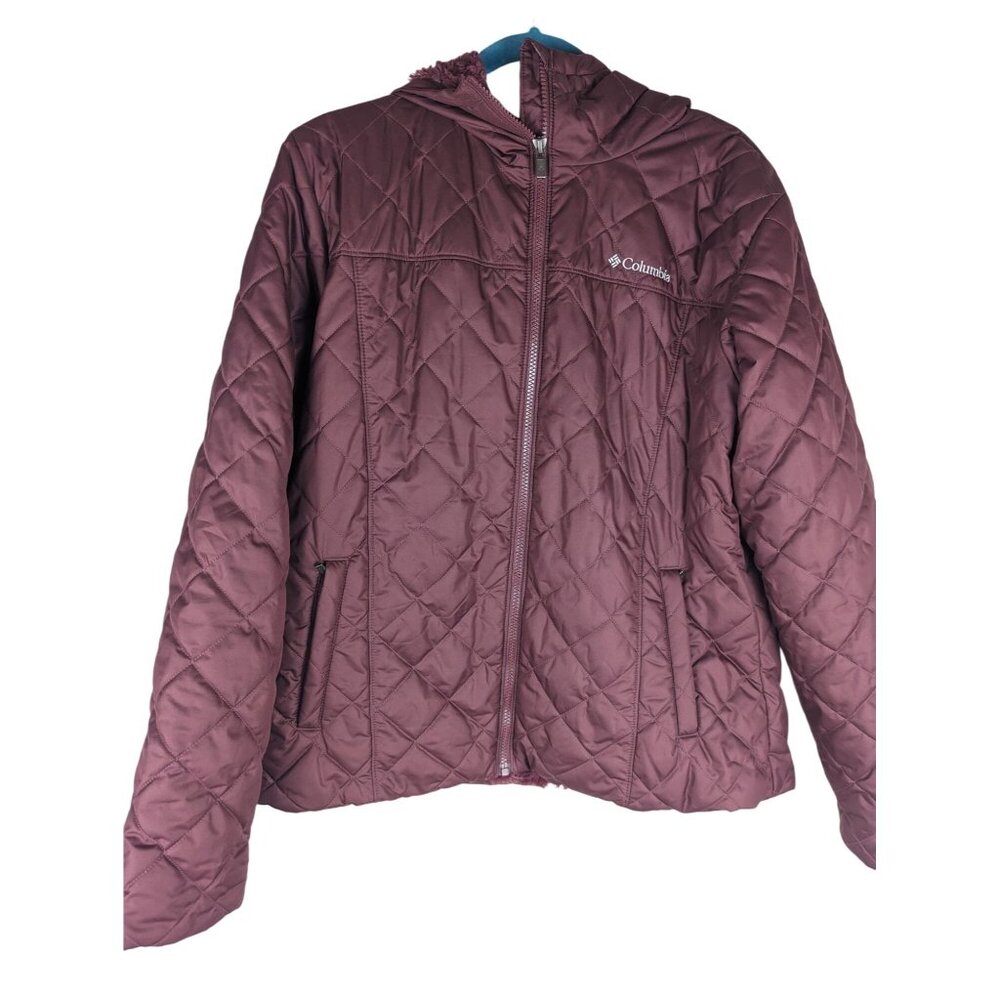 Columbia Women's Puffer Jacket in Plum